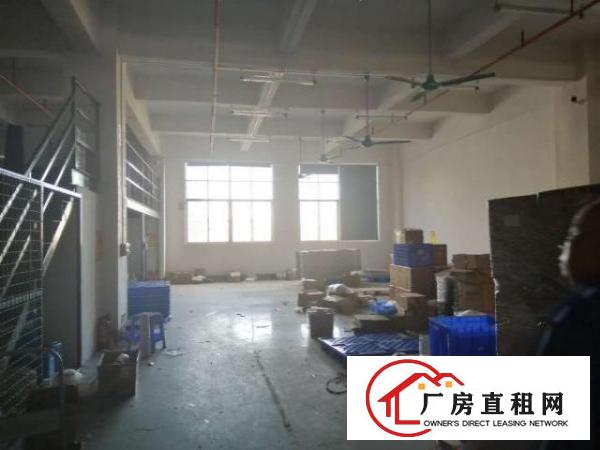  现成装修，适合电子，五金，除污染外的行业