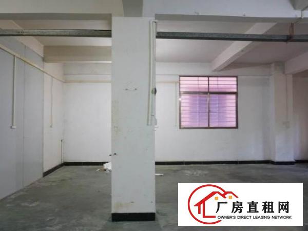  二楼厂房，有电梯，吊机口，适合办公与小加工厂