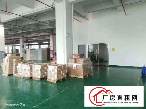  虎门怀德现成装修楼上1500平厂房可分租