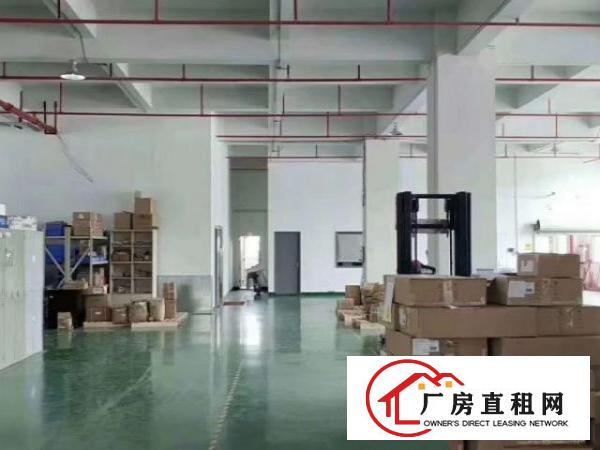  虎门怀德现成装修楼上1500平厂房可分租