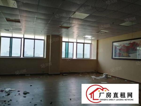  虎门南栅四区新出楼上精装厂房860平可分租两家临沿江