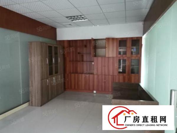  新出400平豪华装修办公室，水电齐全带家具