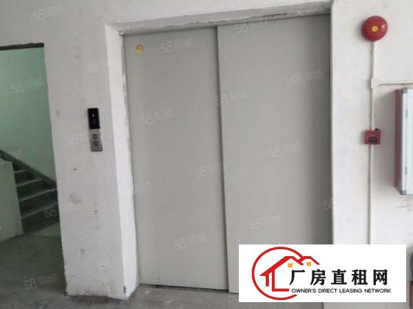  虎门新出楼上小面积带装修190平方厂房出租