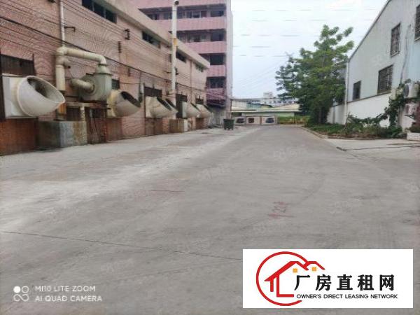  重工厂房配电充足场地超大证件齐全可办环评环境优美！
