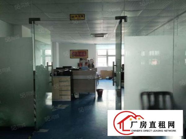  龙眼现成制衣厂房1800方，现成制衣设备水电线路，免转让费。