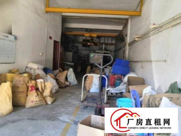  沙田阇西村一楼500平方厂房出租有现成行车