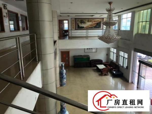  单一层21000带卸货平台，空地19000平