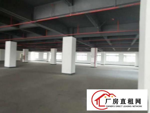  地上16层总建筑面积约34500平配客梯3台