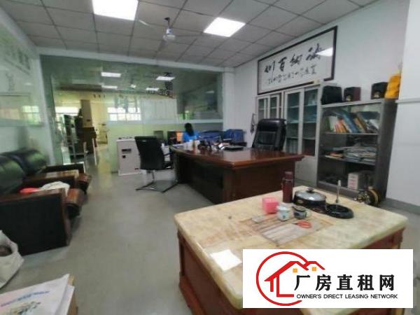  共3层面积大约600平方米适合各种厂家生产办公。