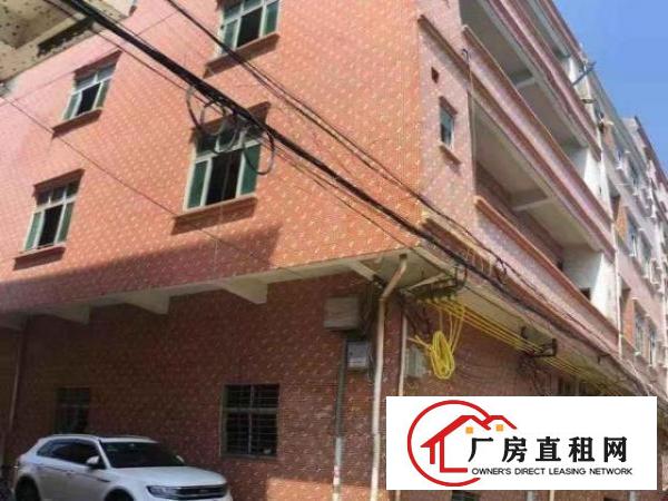 300平方有办公室二楼停车交通方便十字路口水电优惠民用