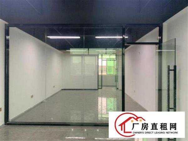  横岗中路标准无尘车间交通便利，全新厂房，大车方便1500平