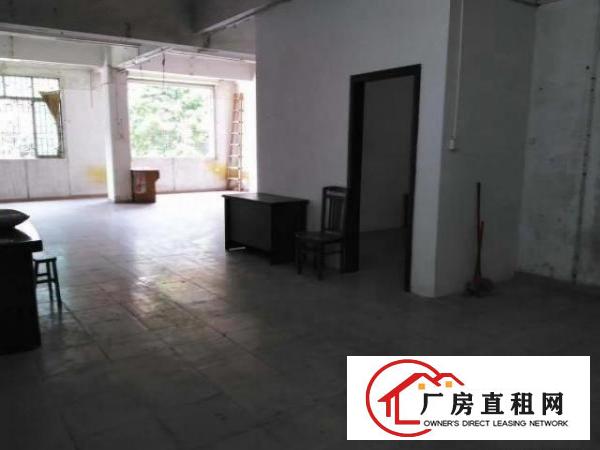  2楼厂房出租大马路方便货车进出个人出租