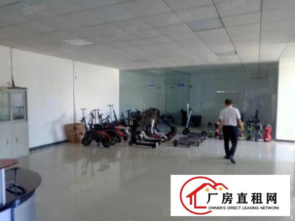  厚街新出楼上1200平厂房出租仓库出租，租下即可拎包生产！