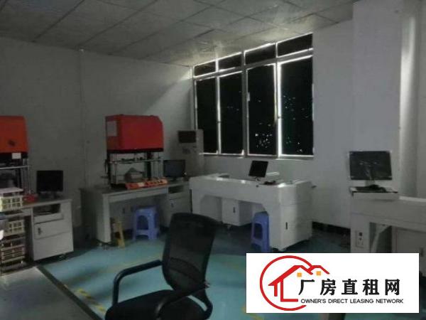  厚街镇府新出楼上600方无尘车间，价格15块，无转让费，拎包