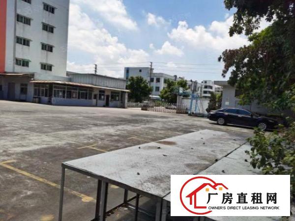  厚街镇新出独栋超大空地厂房出租，可分租