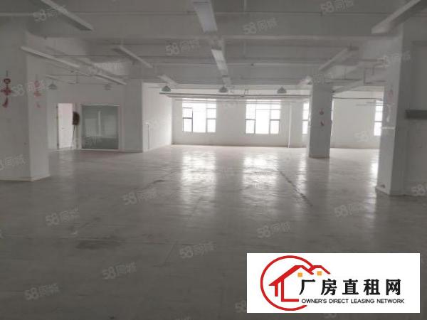  厚街新空出楼上2250平豪华装修厂房出租仓库出租，大小可分租
