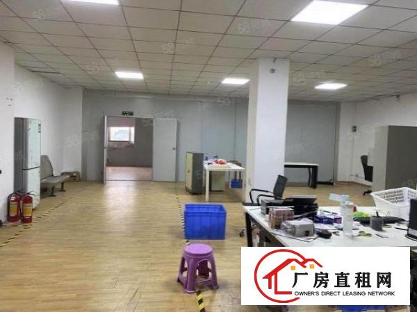  厚街新出三楼856平方现成水电现成办公室空地超大低价出租