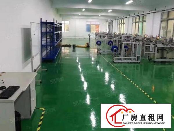  厚街高速出口新出上市公司形象一楼厂房