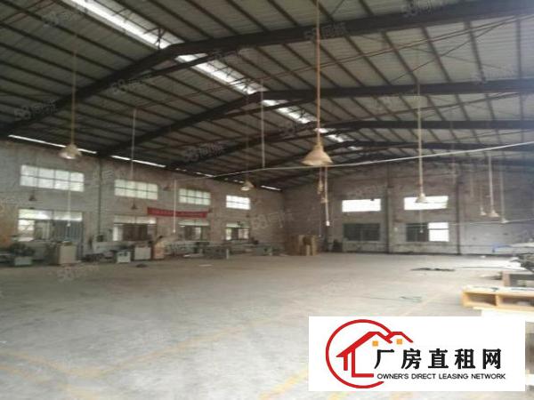  厚街新出豪装单一层厂房独院砖墙到顶高8米有家具环评