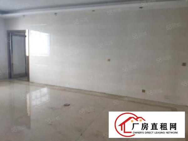  厚街惊现楼上靓房1100平厂房，现成办公室地坪漆，可拎包生产