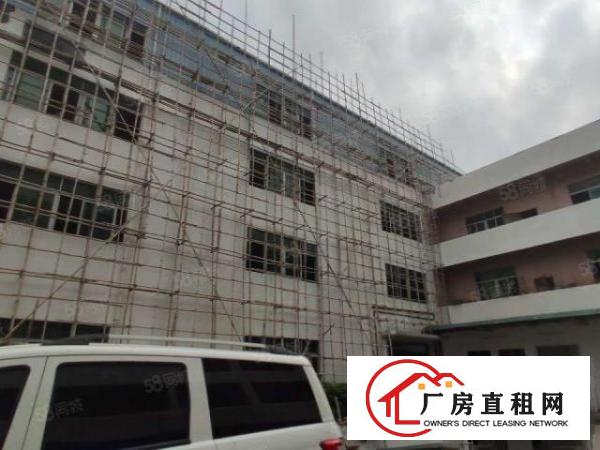  厚街双岗新出精美厂房890平，带有办公室和宿舍，价格优惠