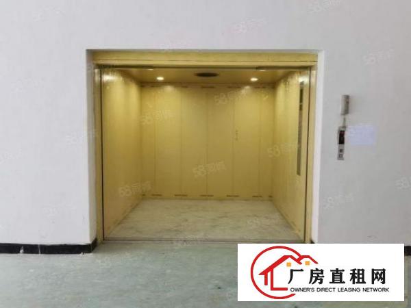  全新高大尚玻璃墙工业厂房天然气管道到位金刚沙地面