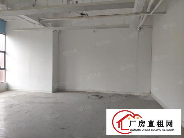  厚街新空出楼上2250平豪华装修厂房出租仓库出租，大小可分租