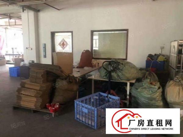  新塘原房东分租一楼1000方标准厂房出租，价格可谈