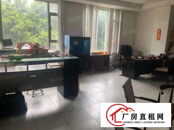  新塘原房东分租一楼1000方标准厂房出租，价格可谈