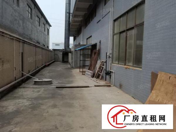  花园式厂房，空地大，交通非常方便每层2800平方，共四层