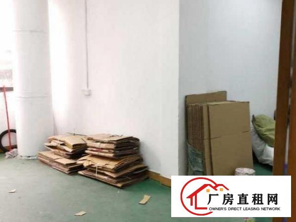  转租免租一个月带吊扇桌椅东城上下桥地铁口富民工业园二楼