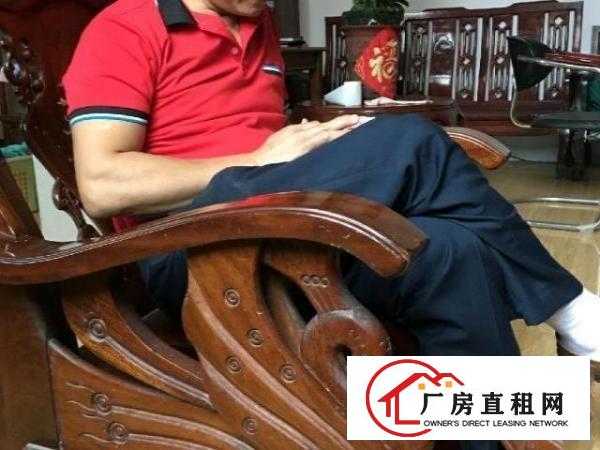  二楼，厂房空余，可做办公室，有空调仓库