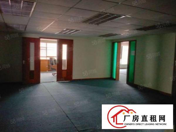  东城周屋工业区新空出标准厂房三楼一层1200方租客出租