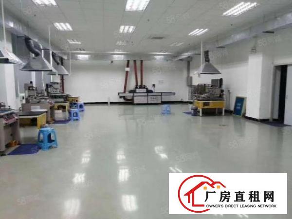  6008000平层高7.2米跨度8米双回路电