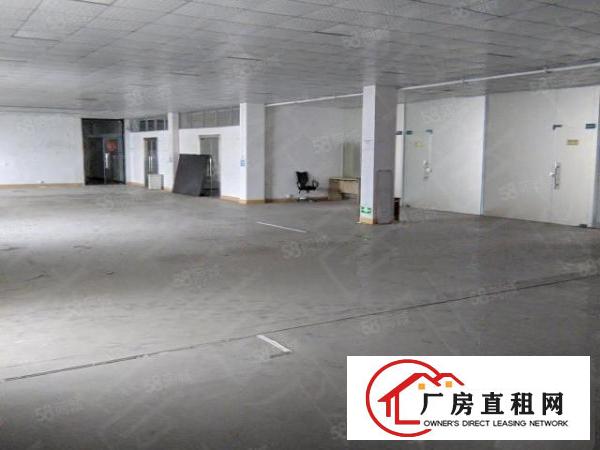  东城大型产业园5万平方火爆招商,可分租，形象好空地大。