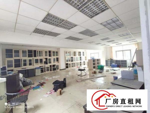  温塘加油站附近8元标准厂房680平方，现成装修，水电齐全