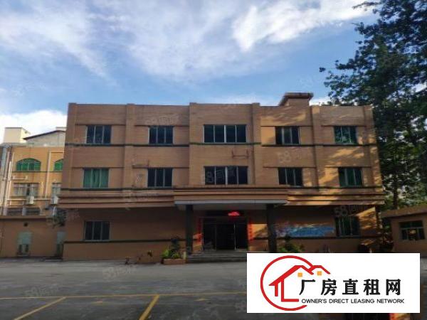  东城车站环城路边新出9成新厂房，每层2668平方，300起分