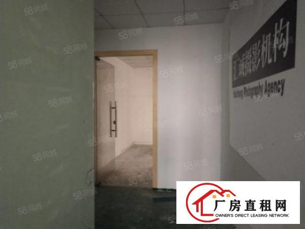  东城新出单一层厂房380平方，有现成办公室，行业不限可办环评