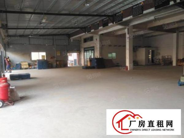  东城环城路旁带卸货平台仓库800平方，大货车进出方便