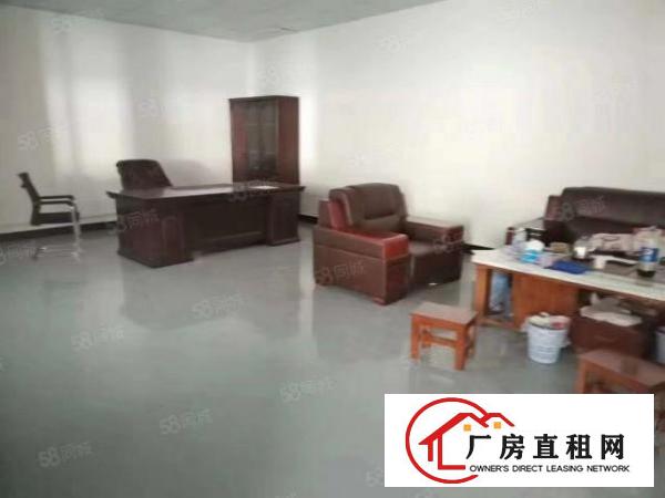 东城桑园大马路边独栋独院1400平，水电齐全，带装修办公室