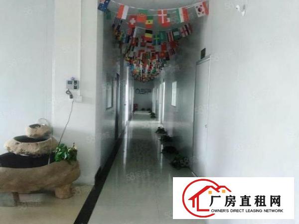  东城桑园工业区新出带装修厂房1100平，急租