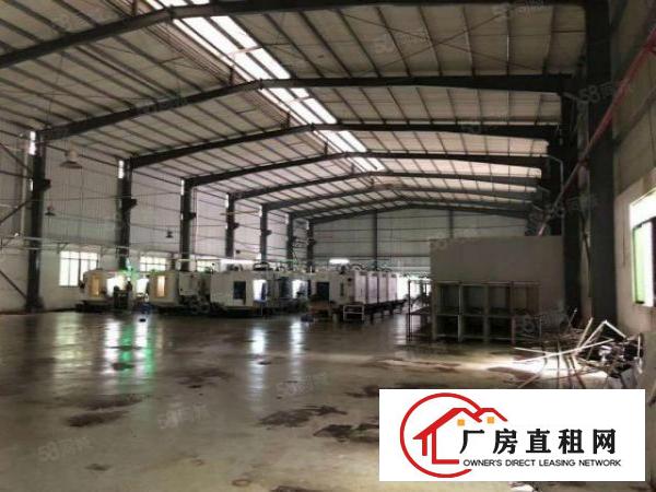  该厂房位于东城峡口，独门独院，花园式单一层铁皮厂房，面积15