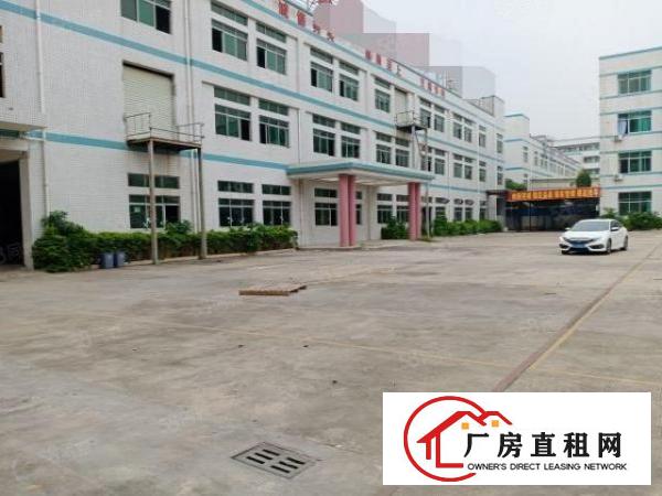  一楼有三台航车总3300方，之前做注塑厂