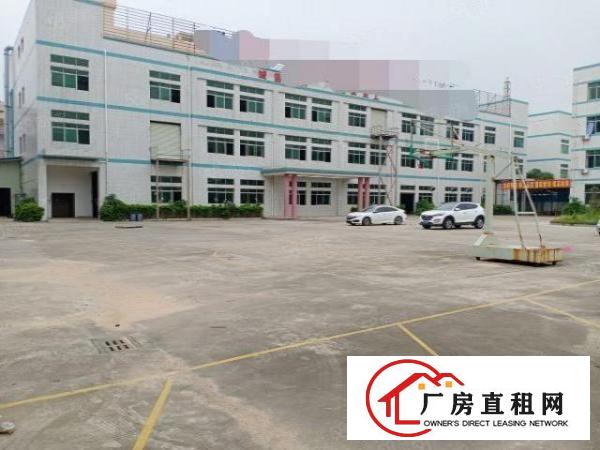  一楼有三台航车总3300方，之前做注塑厂