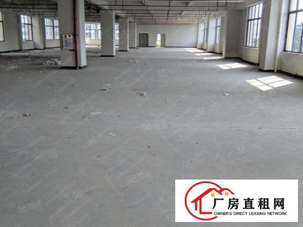  东城同沙科技园新出厂房1100平方，空地大，拖头车可掉头！
