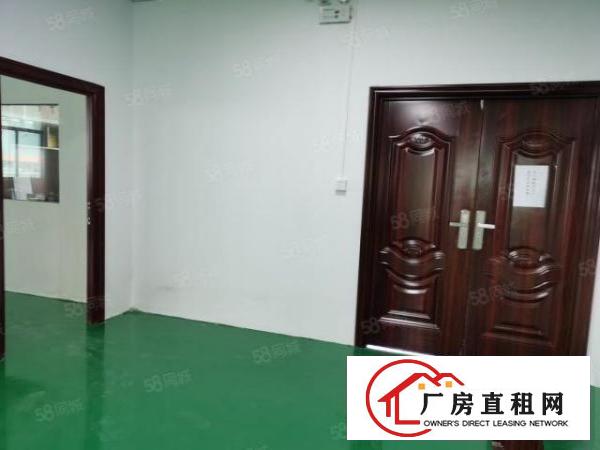  东城新出楼上带装修厂房1050平，水电齐全，拎包即可使用便宜