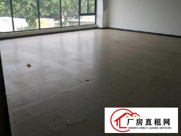  南城汽车站租客转租标准厂房一楼500平方