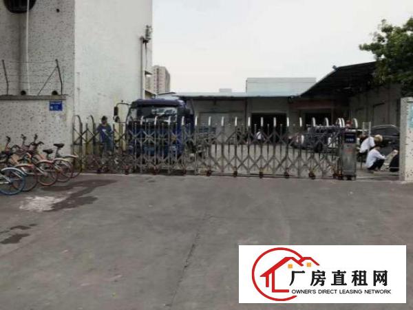  南城石鼓运河路边上600平厂房可进拖挂，车位充足