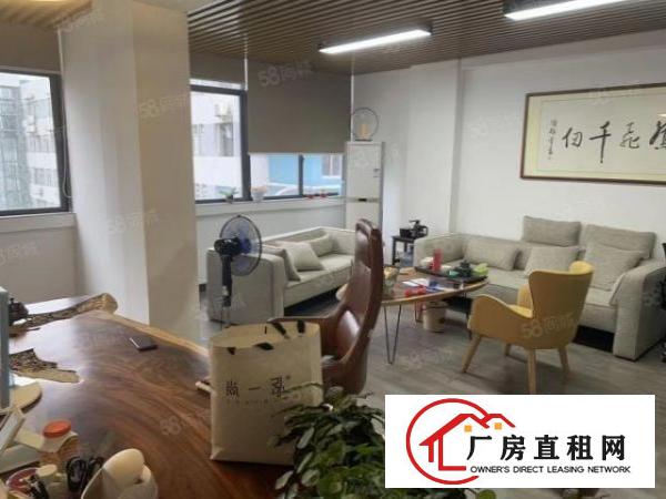 南城雅园创意园新出857平，带豪华装修办公室，水电齐全！