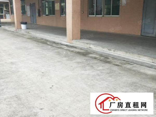  南城周溪经典独院一层1100平方位置好，空地大